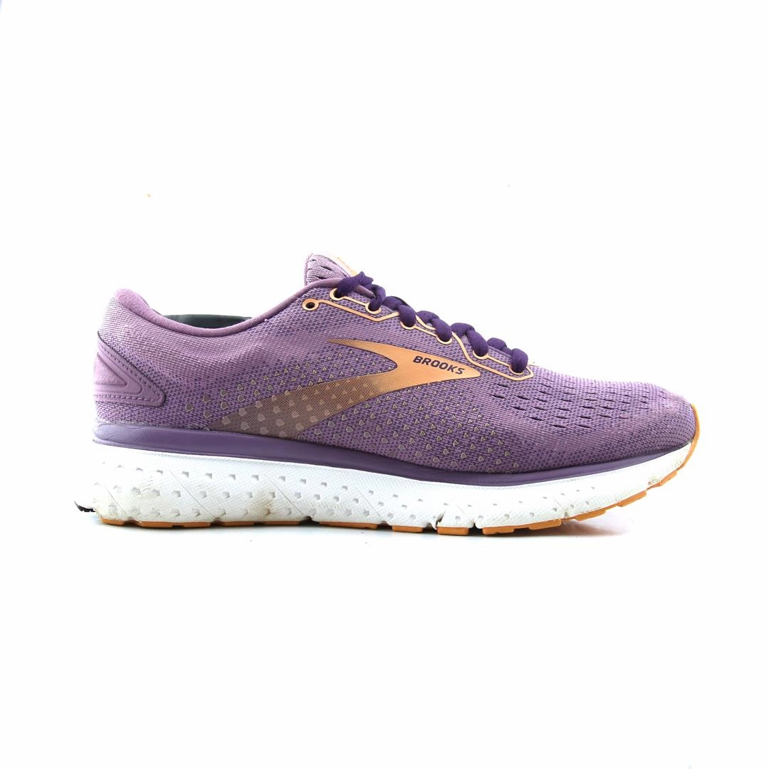 BROOKS GLYCERIN 18 performance running shoe visuals