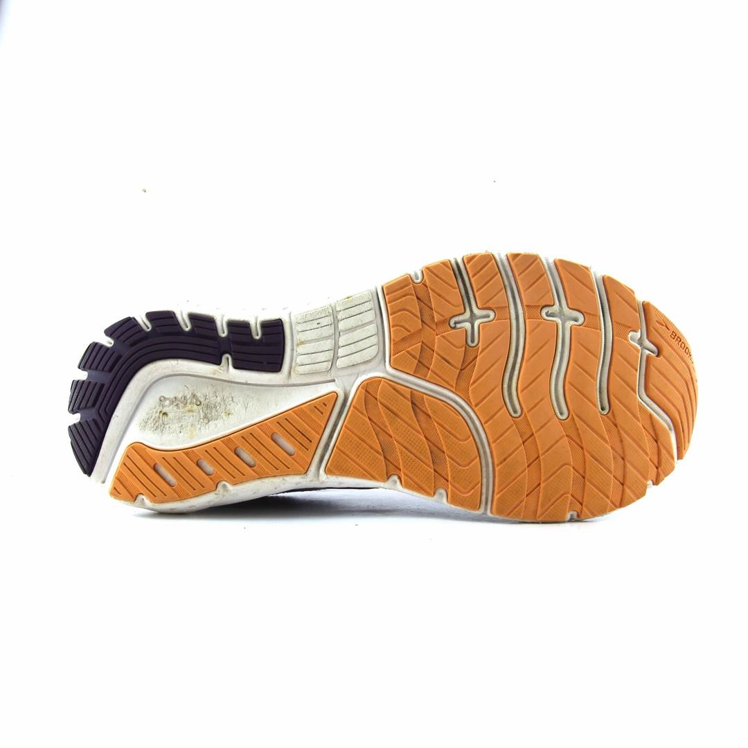 BROOKS GLYCERIN 18 performance running shoe visuals