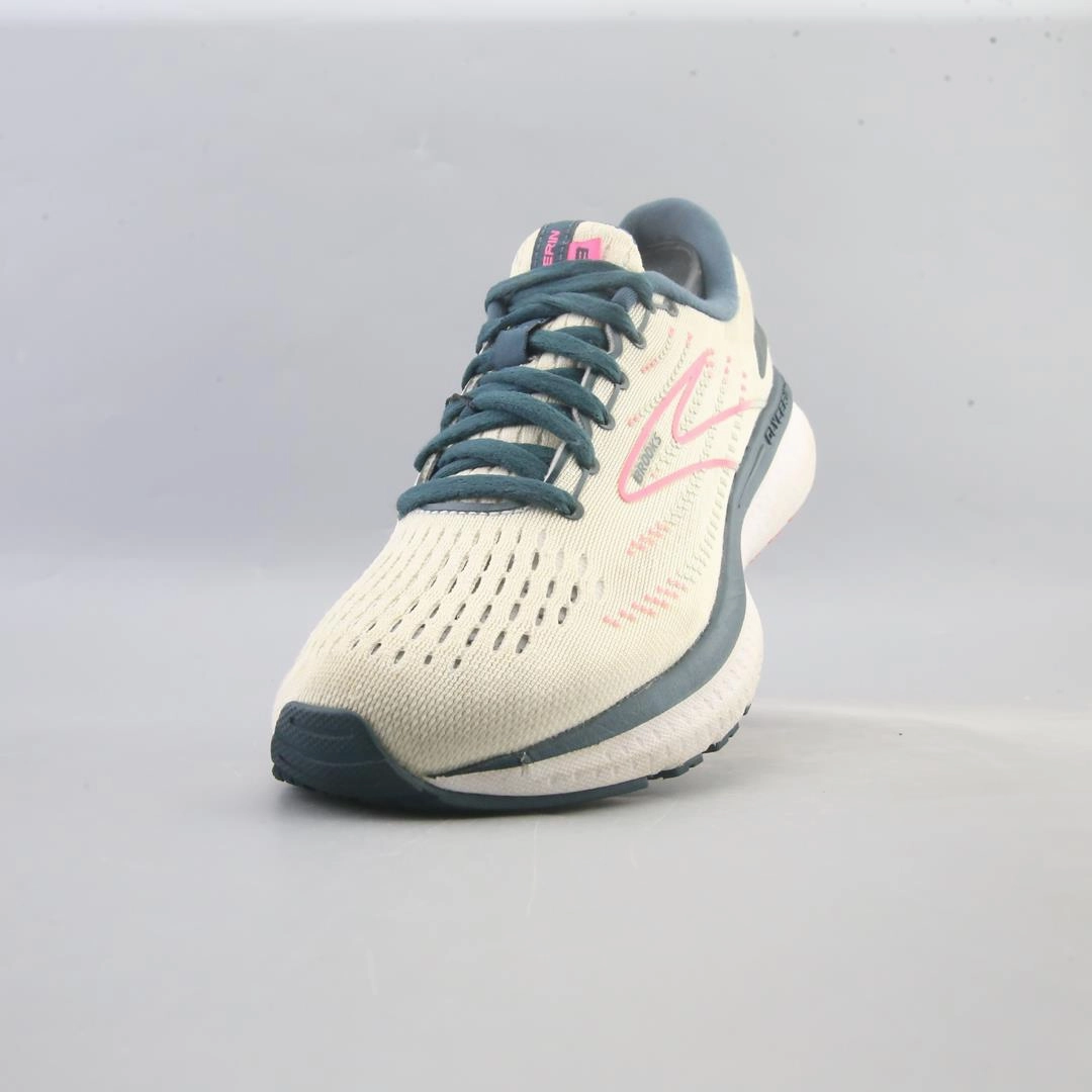 BROOKS GLYCERIN 19 Brooks running footwear shots