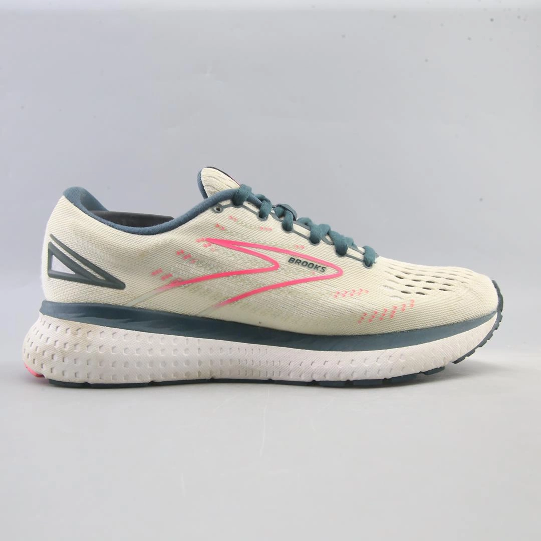 BROOKS GLYCERIN 19 Brooks running footwear shots