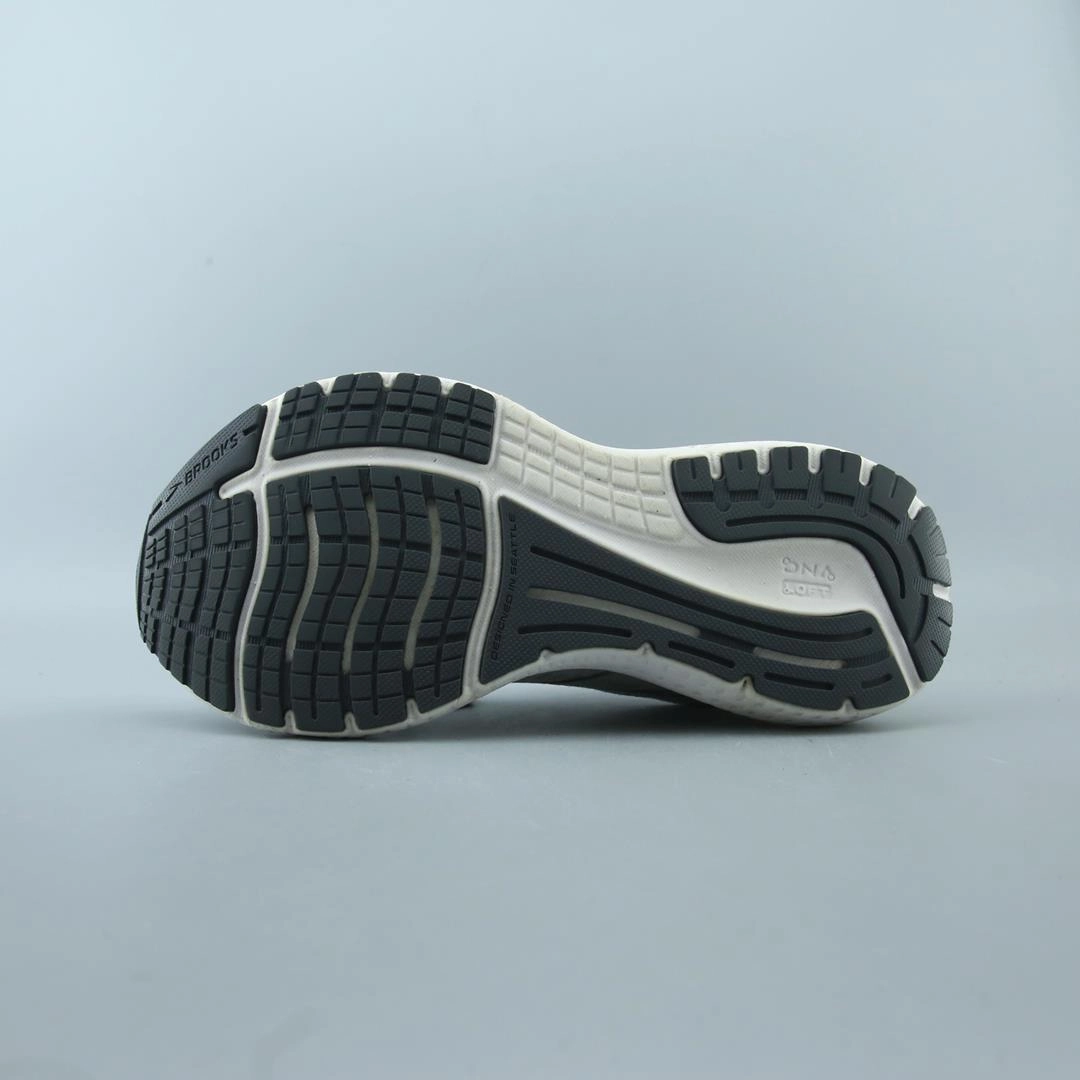 BROOKS GLYCERIN 19 performance running shoe visuals