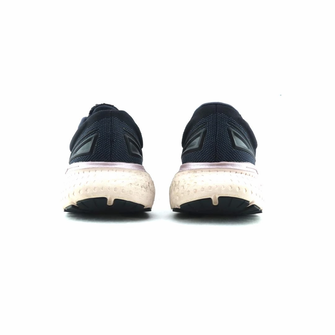 BROOKS GLYCERIN 19 performance running shoe visuals