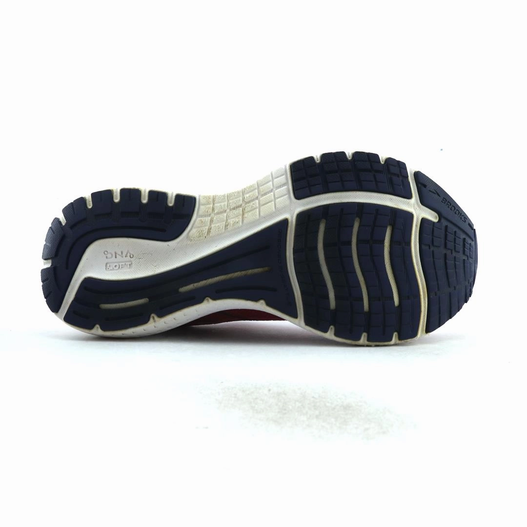 BROOKS GLYCERIN 19 performance running shoe visuals