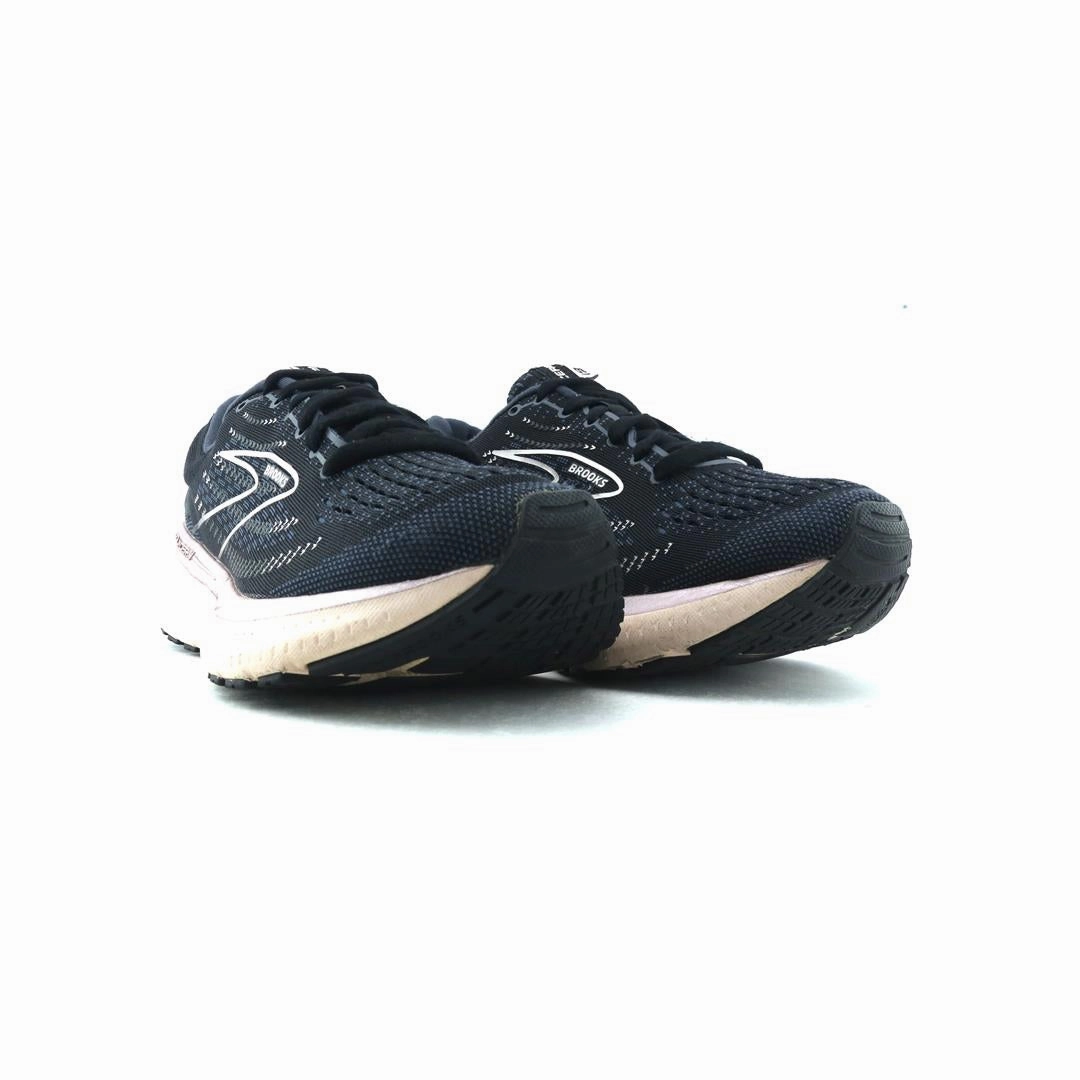 BROOKS GLYCERIN 19 performance running shoe visuals