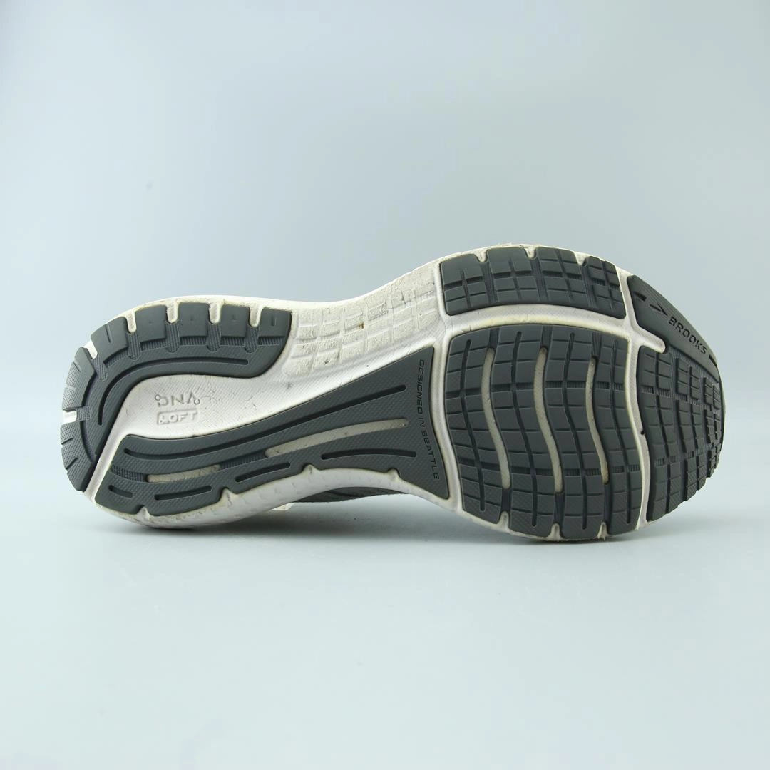 BROOKS GLYCERIN 19 performance running shoe visuals