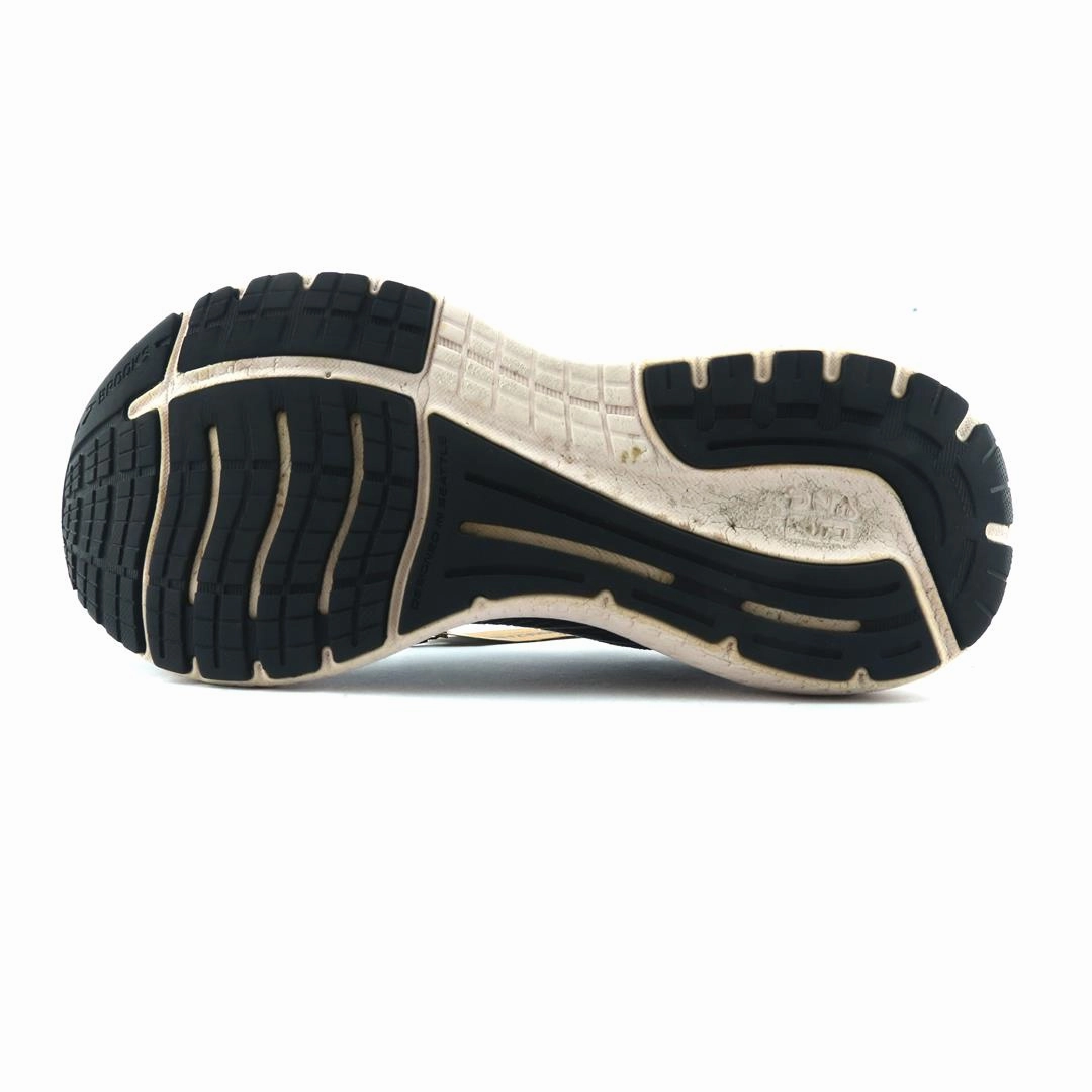 BROOKS GLYCERIN 19 performance running shoe visuals