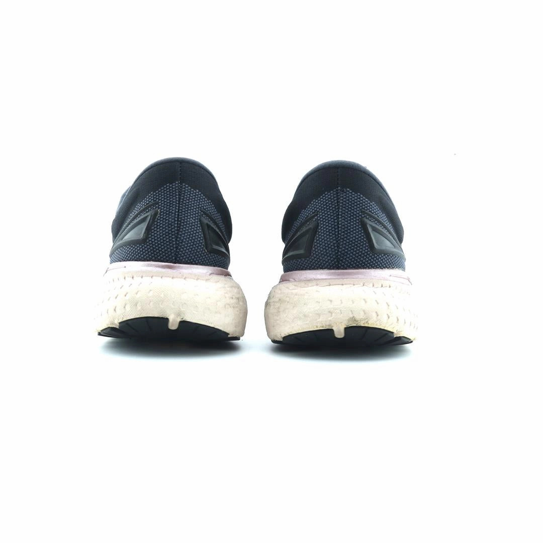 BROOKS GLYCERIN 19 performance running shoe visuals