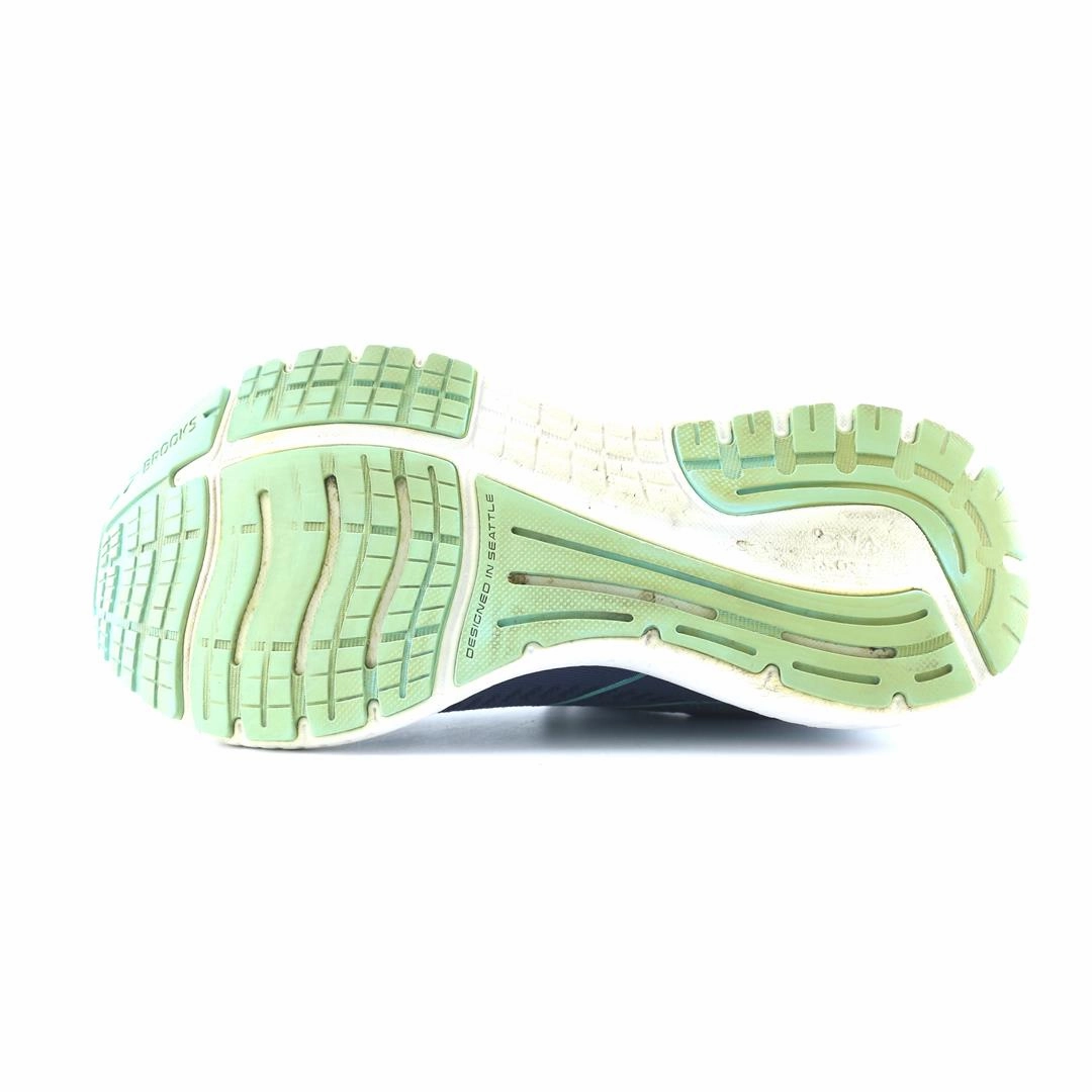 BROOKS GLYCERIN 19 performance running shoe visuals