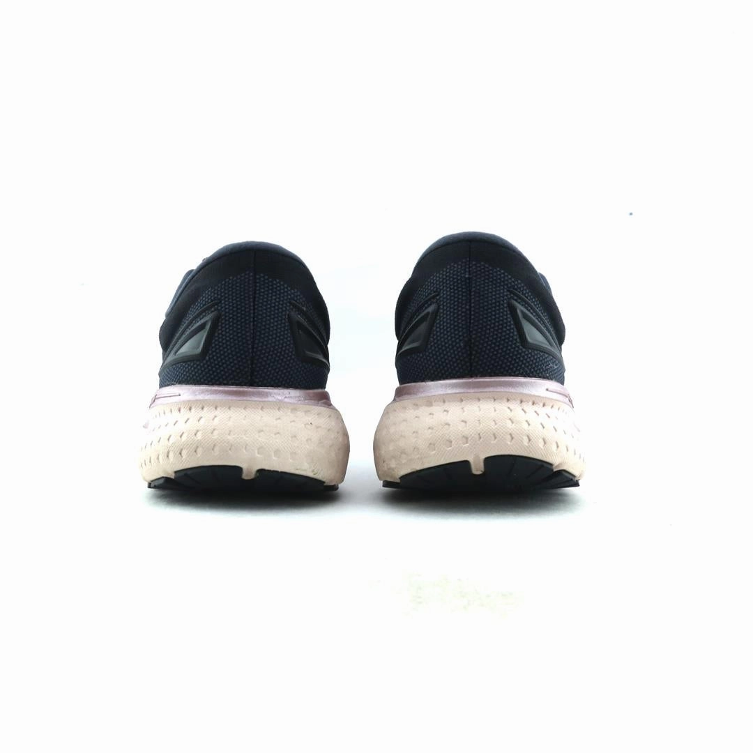 BROOKS GLYCERIN 19 performance running shoe visuals