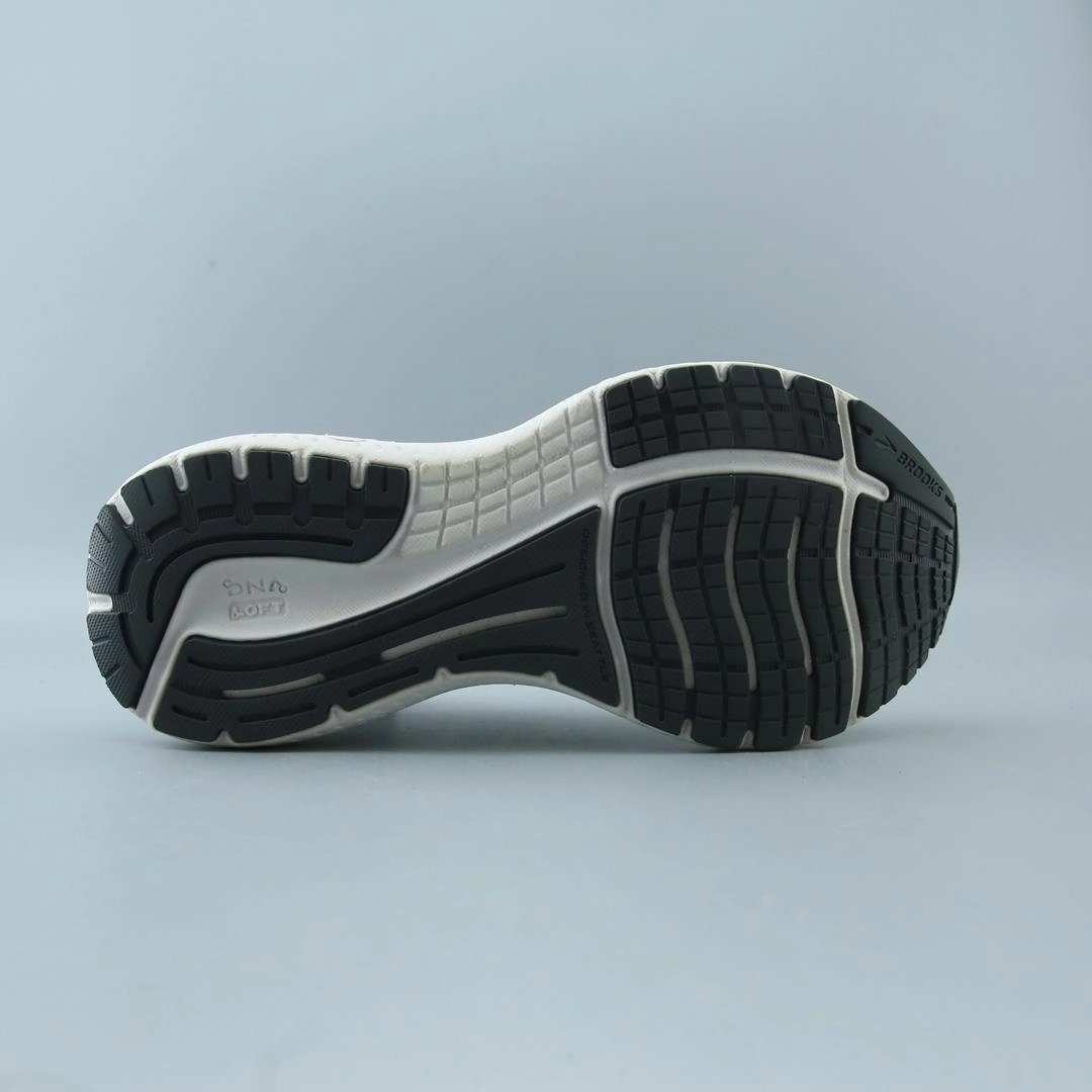 BROOKS GLYCERIN 19 performance running shoe visuals