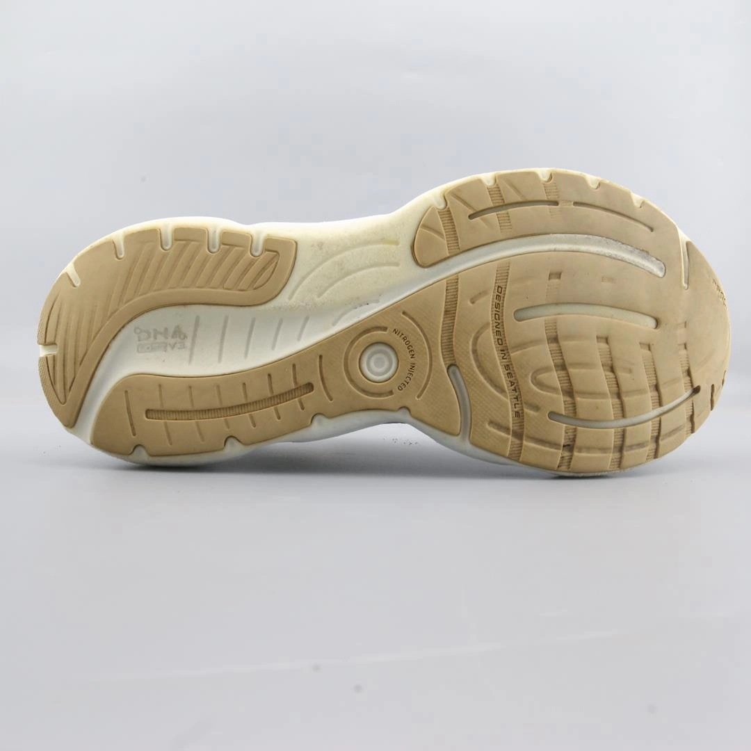 BROOKS GLYCERIN 20 Brooks running footwear shots