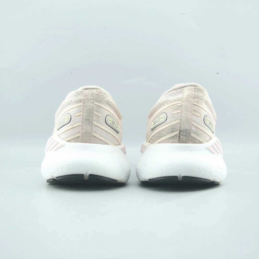 BROOKS GLYCERIN 20 lightweight running shoe photos