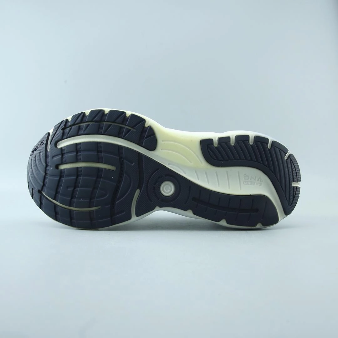 BROOKS GLYCERIN 20 performance running shoe visuals