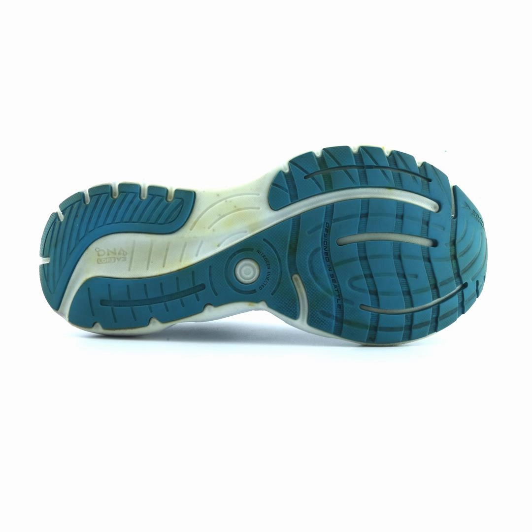 BROOKS GLYCERIN 20 performance running shoe visuals
