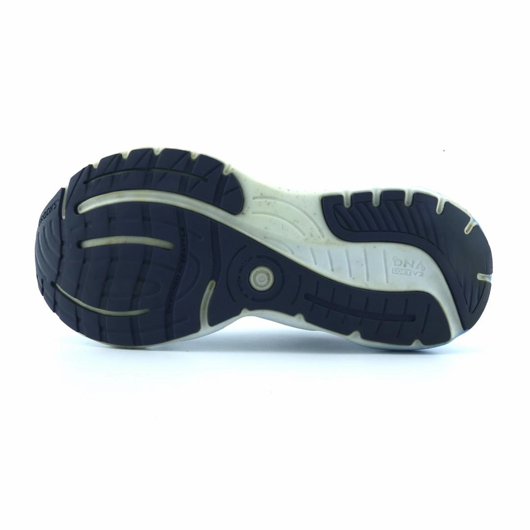 BROOKS GLYCERIN 20 performance running shoe visuals