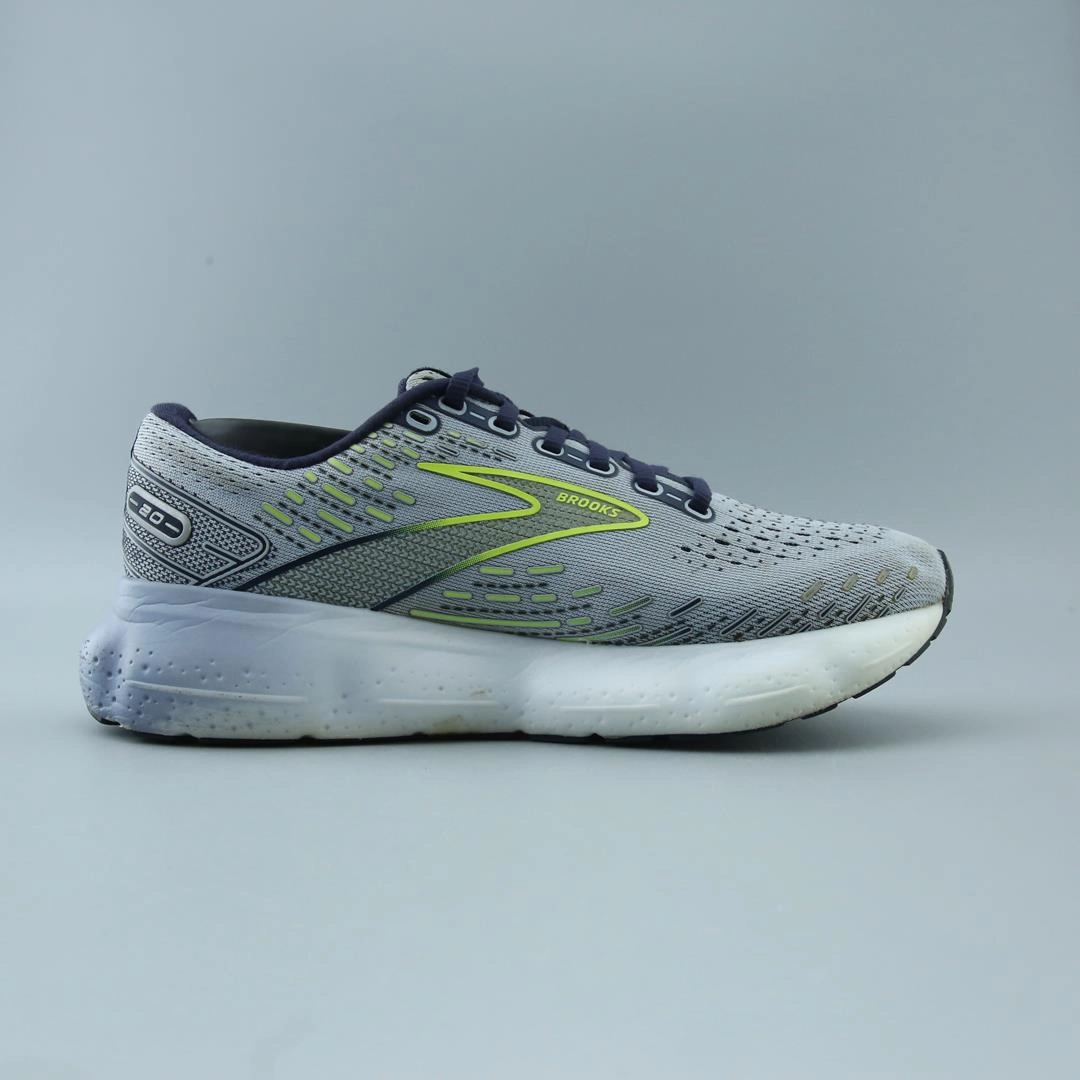 BROOKS GLYCERIN 20 performance running shoe visuals