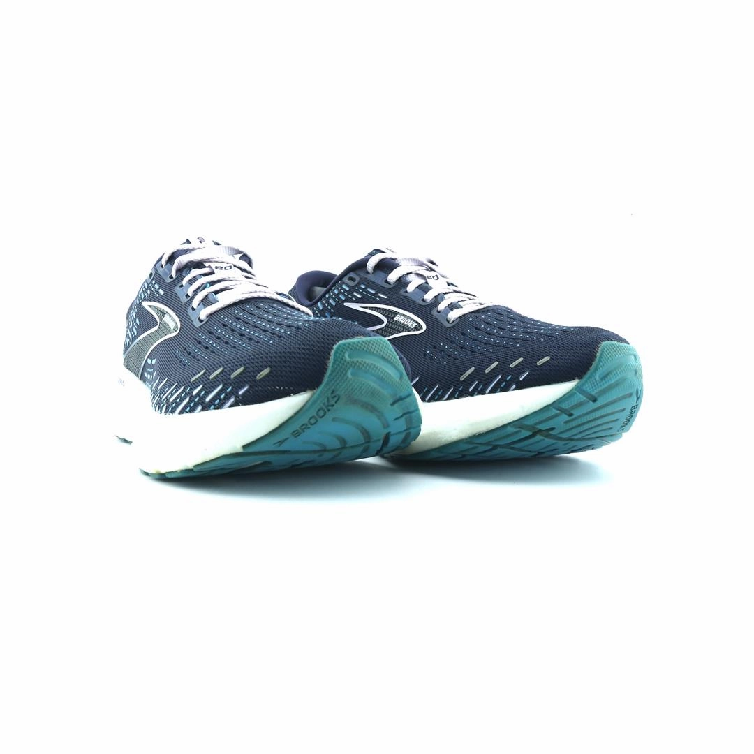 BROOKS GLYCERIN 20 performance running shoe visuals