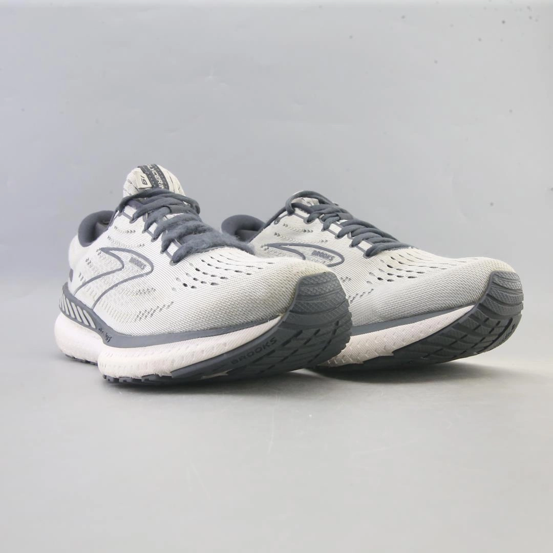 BROOKS GLYCERIN GTS 19 Brooks running footwear shots