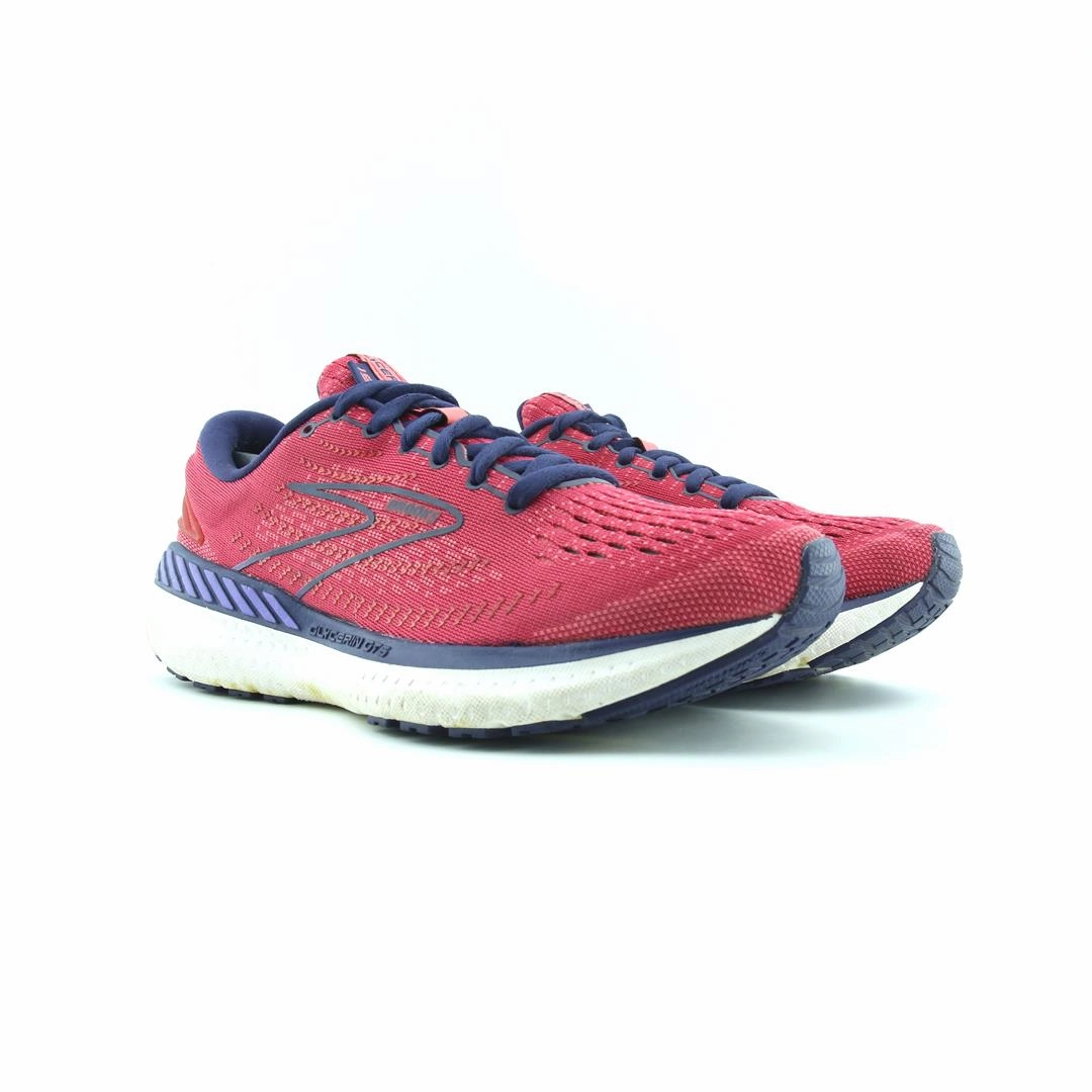 BROOKS GLYCERIN GTS 19 lightweight running shoe photos