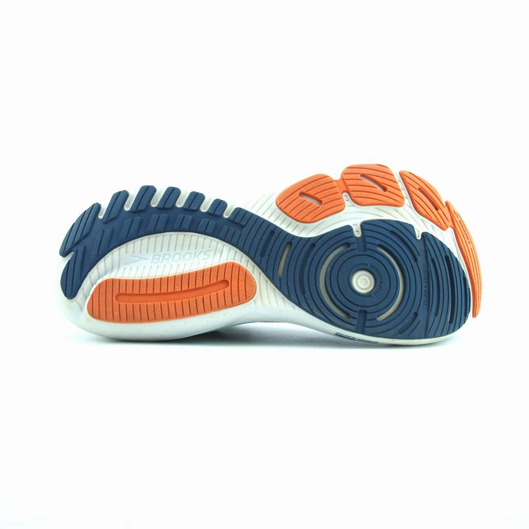 BROOKS GLYCERIN GTS 21 lightweight running shoe photos