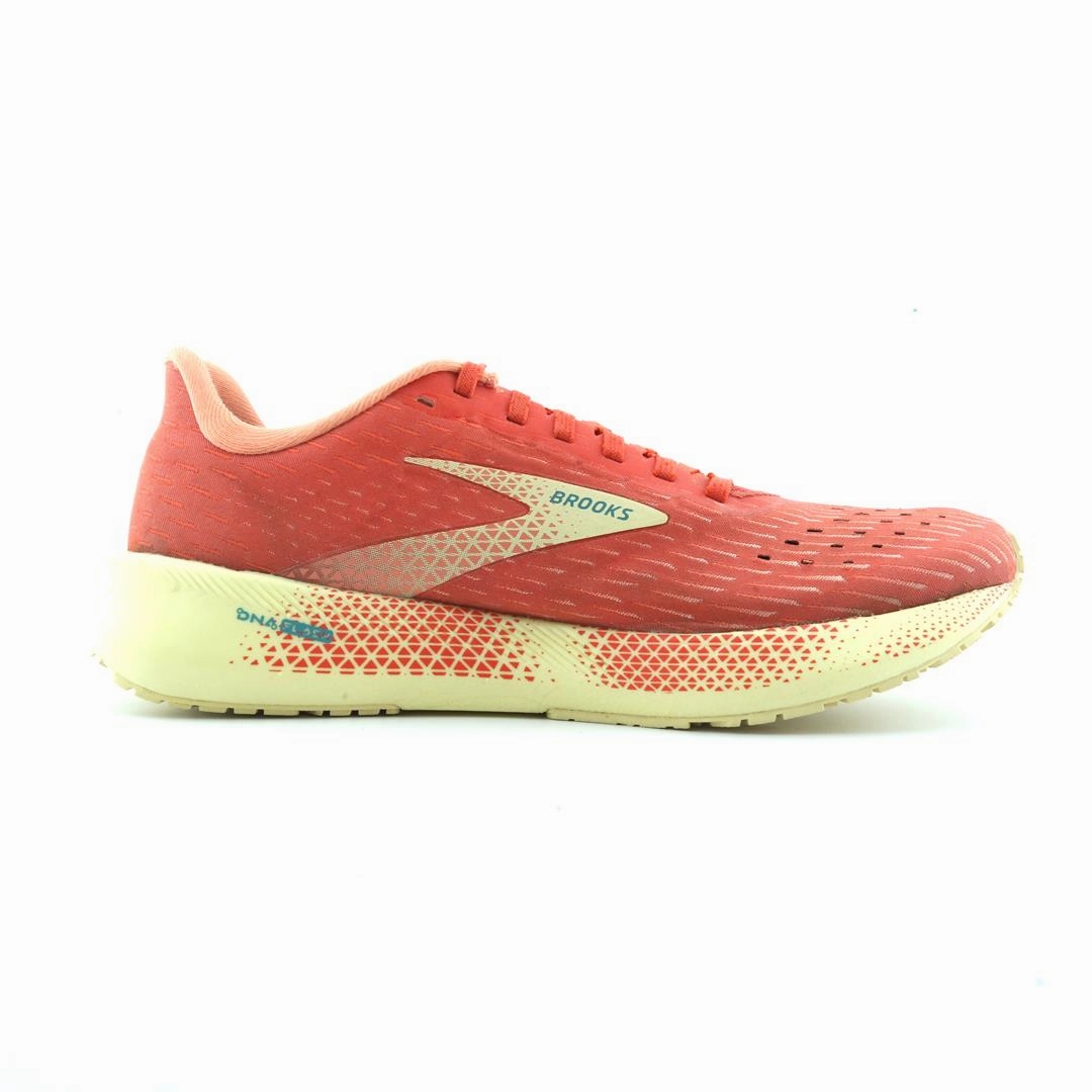 BROOKS HYPERION TEMPO I Brooks trainer design images