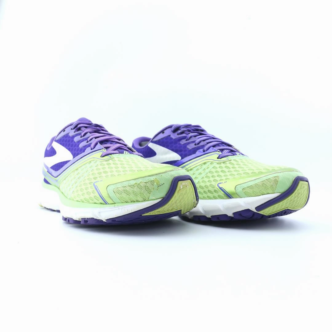 BROOKS LAUNCH 2 performance running shoe visuals