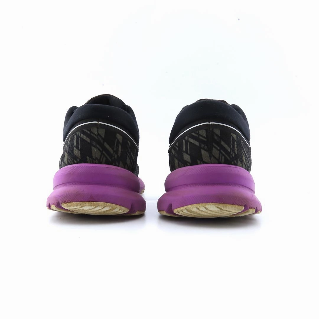 BROOKS LAUNCH 5 athletic Brooks shoe snapshots