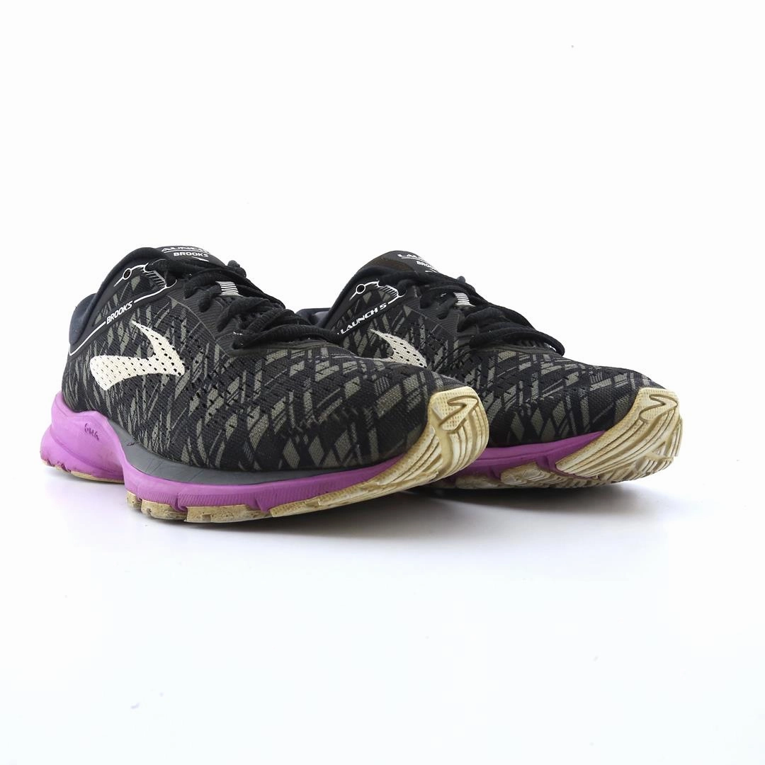 BROOKS LAUNCH 5 athletic Brooks shoe snapshots