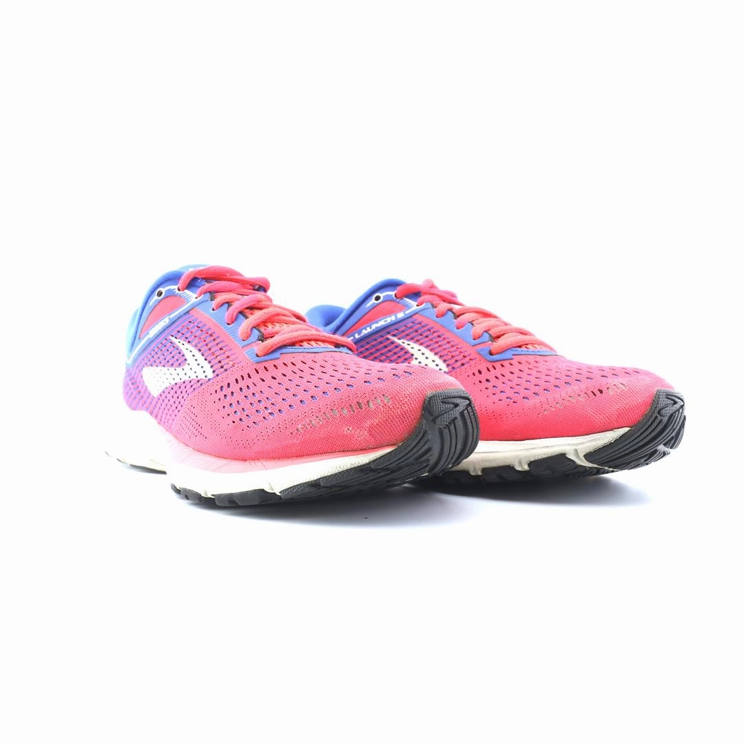 BROOKS LAUNCH 5 performance running shoe visuals