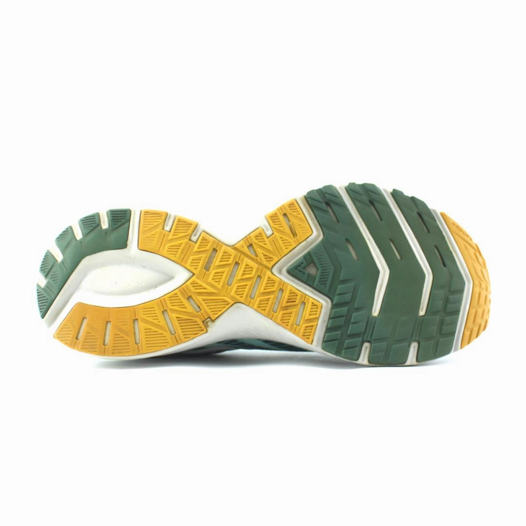 BROOKS LAUNCH 6 Brooks running footwear shots