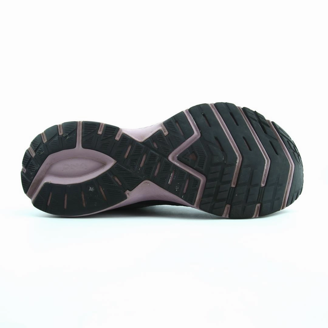 BROOKS LAUNCH 7 lightweight running shoe photos