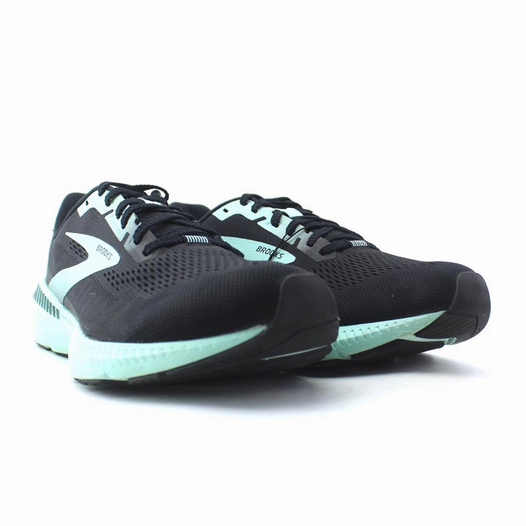 BROOKS LAUNCH 8 athletic Brooks shoe snapshots