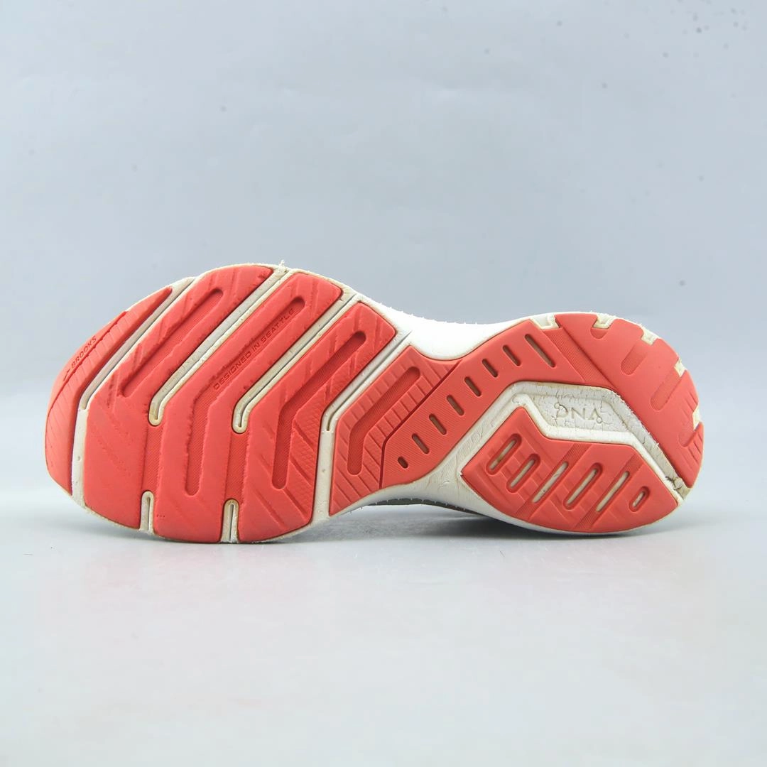 BROOKS LAUNCH 8 athletic Brooks shoe snapshots