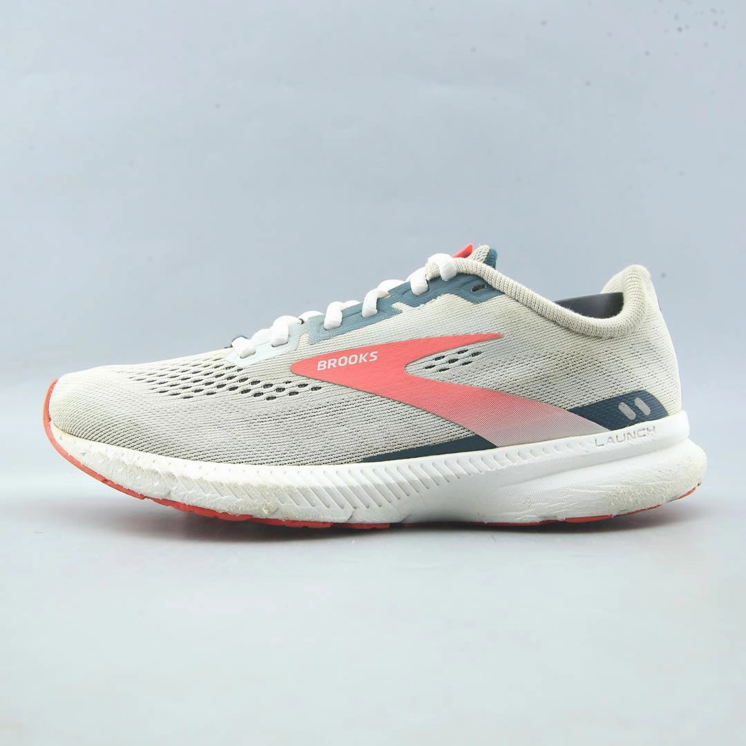 BROOKS LAUNCH 8 Brooks lightweight running footwear