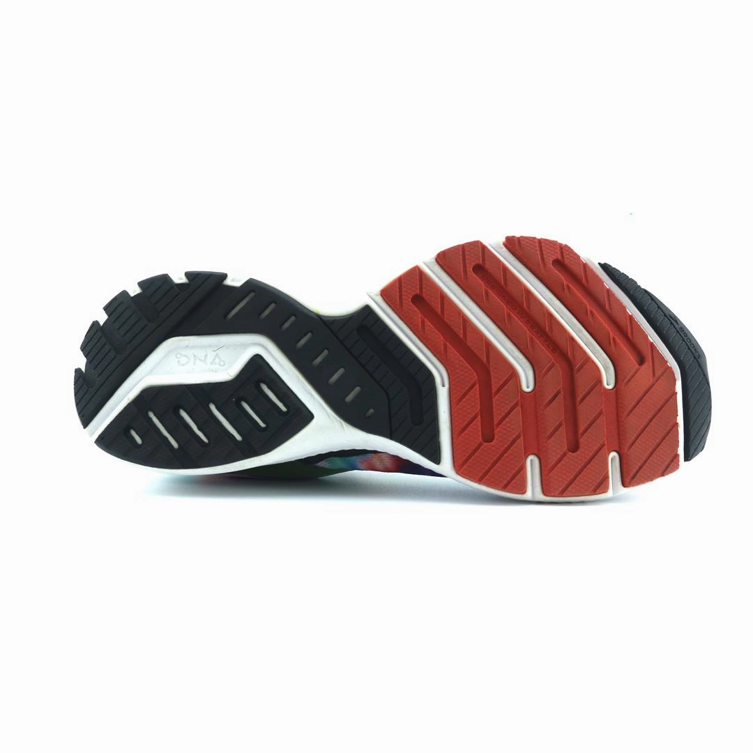 BROOKS LAUNCH 8 performance running shoe visuals