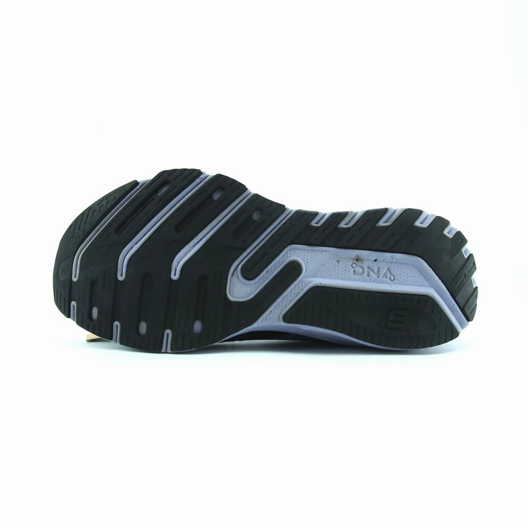 BROOKS LAUNCH 9 lightweight running shoe photos