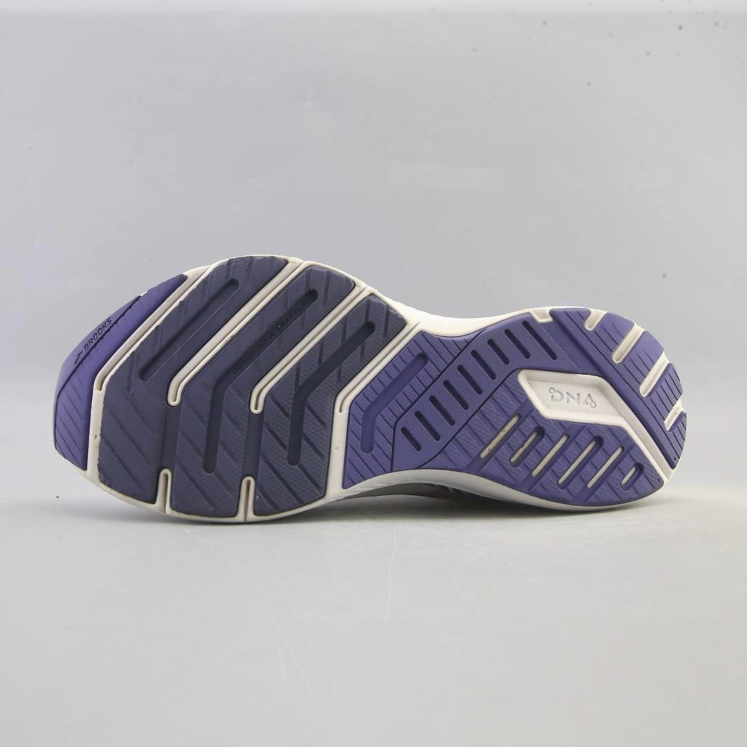 BROOKS LAUNCH GTS 8 lightweight running shoe photos