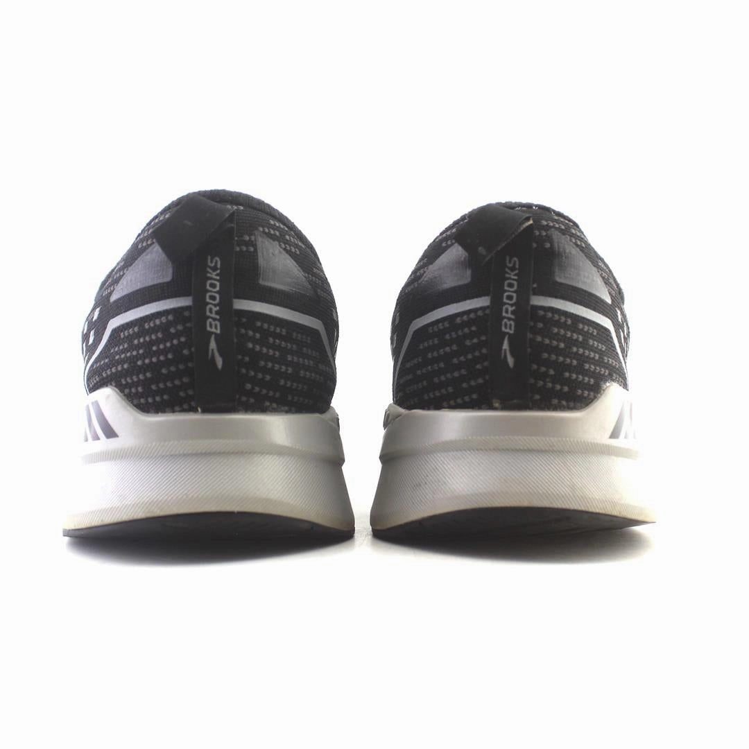 BROOKS LAVITATE GTS 5 Brooks running footwear shots