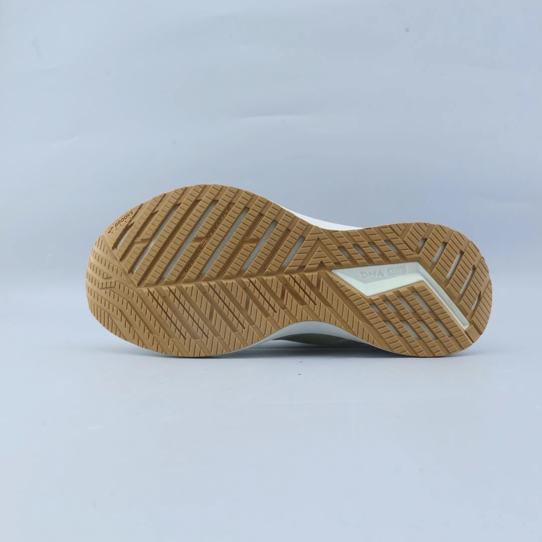 BROOKS LEVITATE 4 Brooks trainer design images