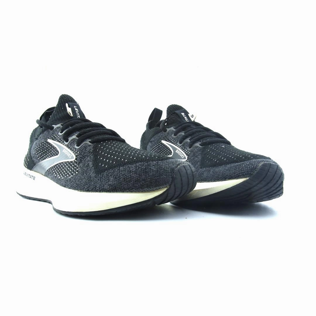 BROOKS  LEVITATE 5 athletic Brooks shoe snapshots