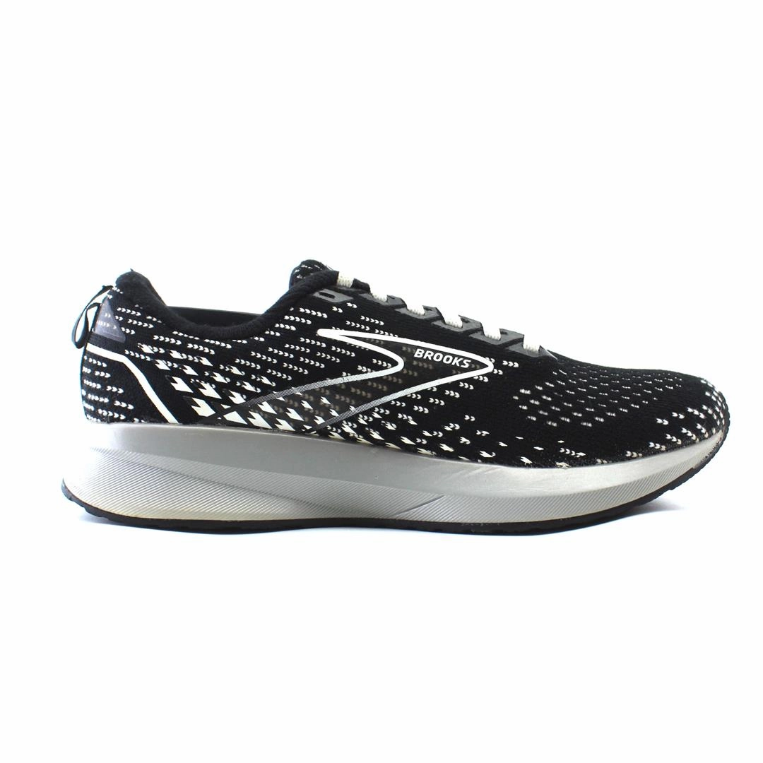 BROOKS LEVITATE 5 Brooks trainer design images