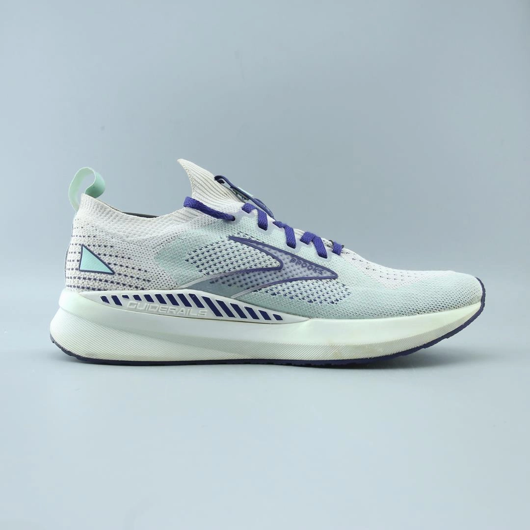 BROOKS LEVITATE GTS 5 performance running shoe visuals