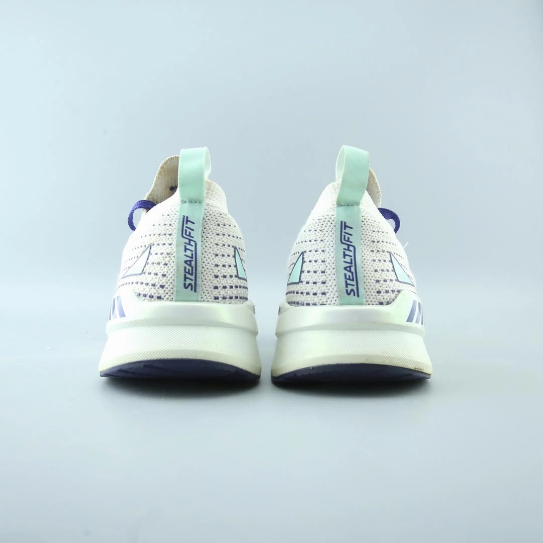 BROOKS LEVITATE GTS 5 performance running shoe visuals