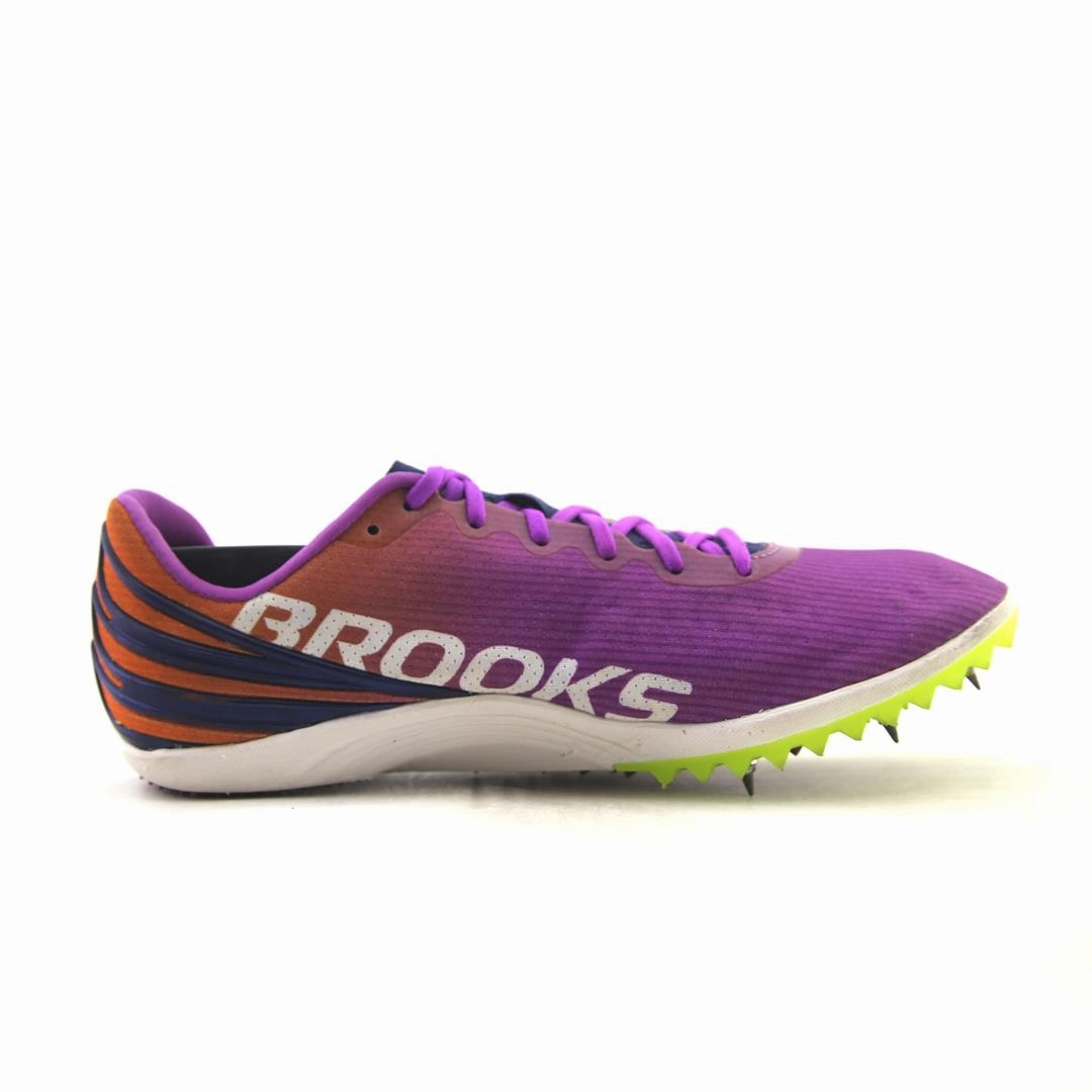 BROOKS MACH 17 Brooks running footwear shots