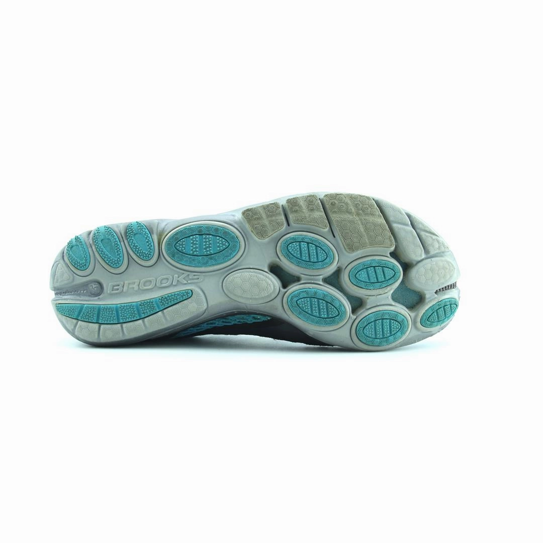 BROOKS PURE CONNECT Brooks trainer design images