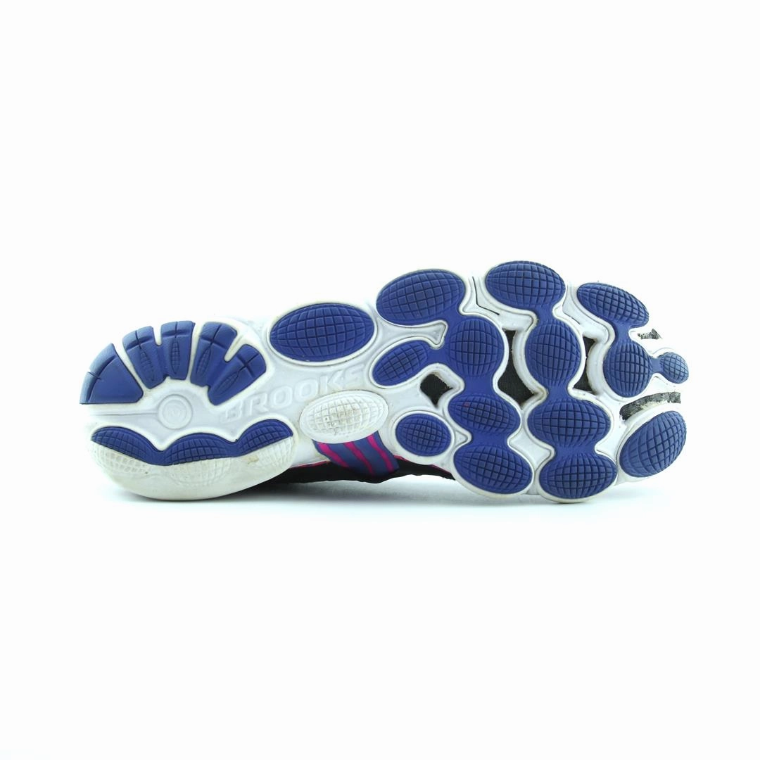 BROOKS PURECONNECT 4 Brooks trainer design images