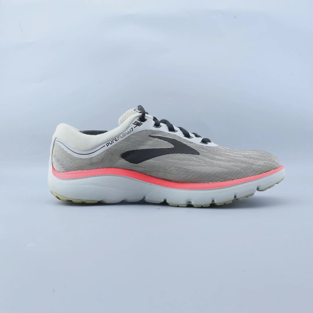 BROOKS PUREFLOW 7 Brooks trainer design images