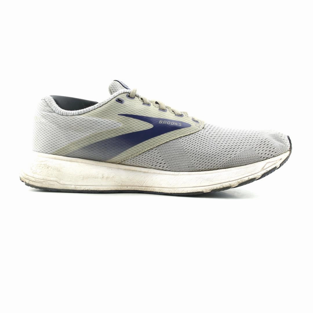 BROOKS RANGE athletic Brooks shoe snapshots