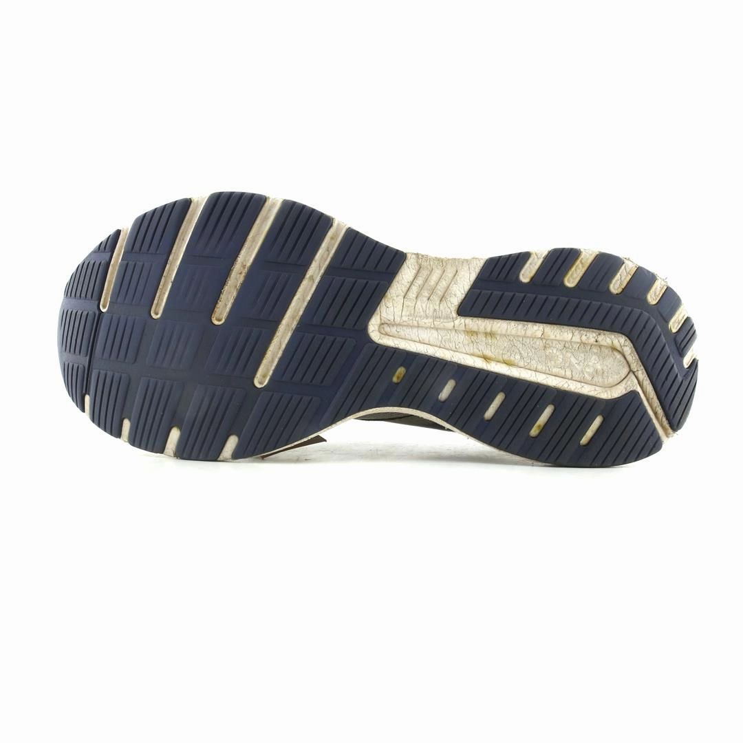 BROOKS RANGE athletic Brooks shoe snapshots