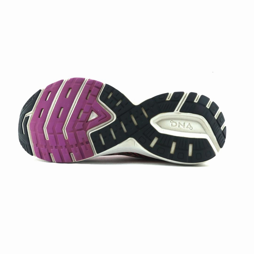 BROOKS RAVENNA 10 Brooks trainer design images